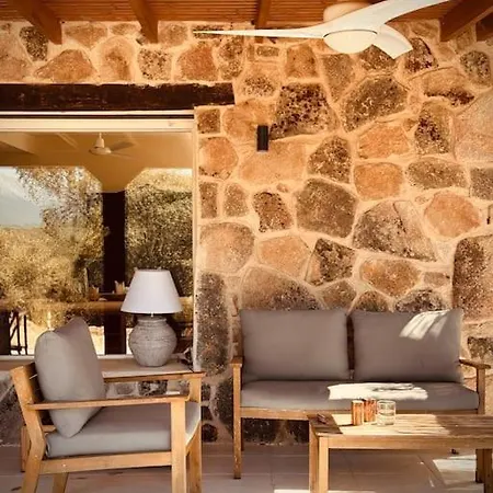 Holiday home Casa En El Valle Del Tietar Cr-av-01516